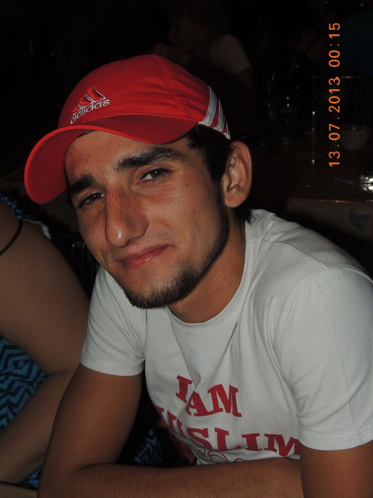  ,   Muslim, 36 ,   