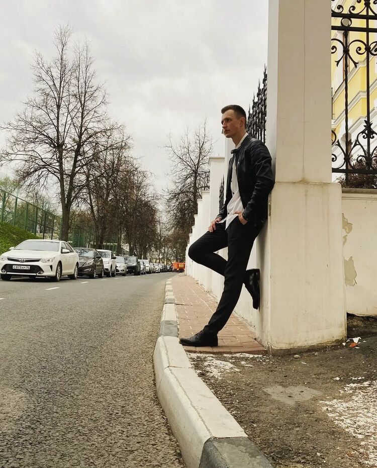  ,   Alexander, 26 ,   ,   , c , 