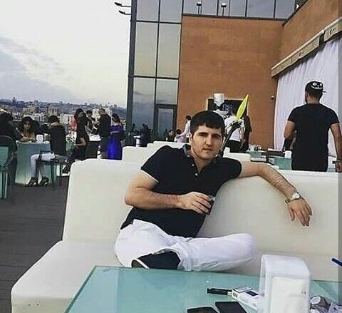  ,   Artur, 34 ,   ,   , c 