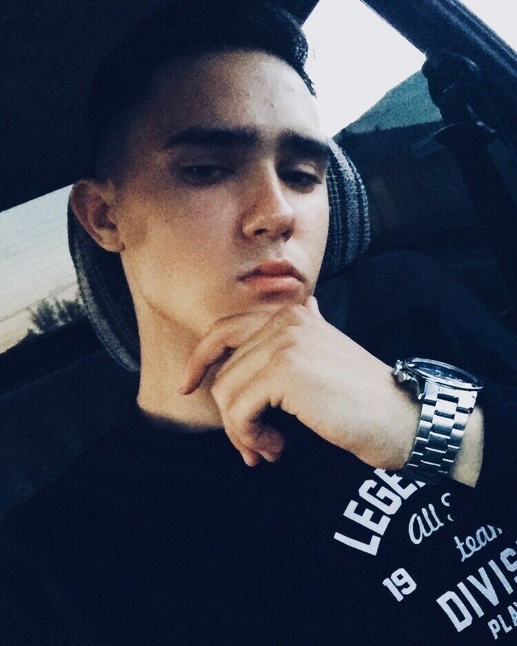  ,   Pavel, 25 ,   ,   , c 