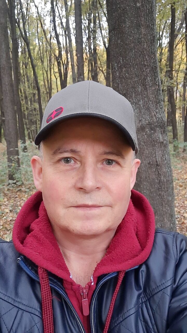  ,   Yaroslav, 56 ,   ,   , c 
