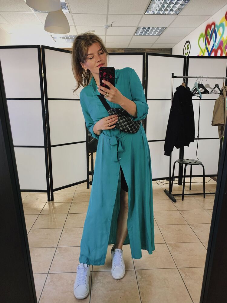  37263260  , 35 ,    -