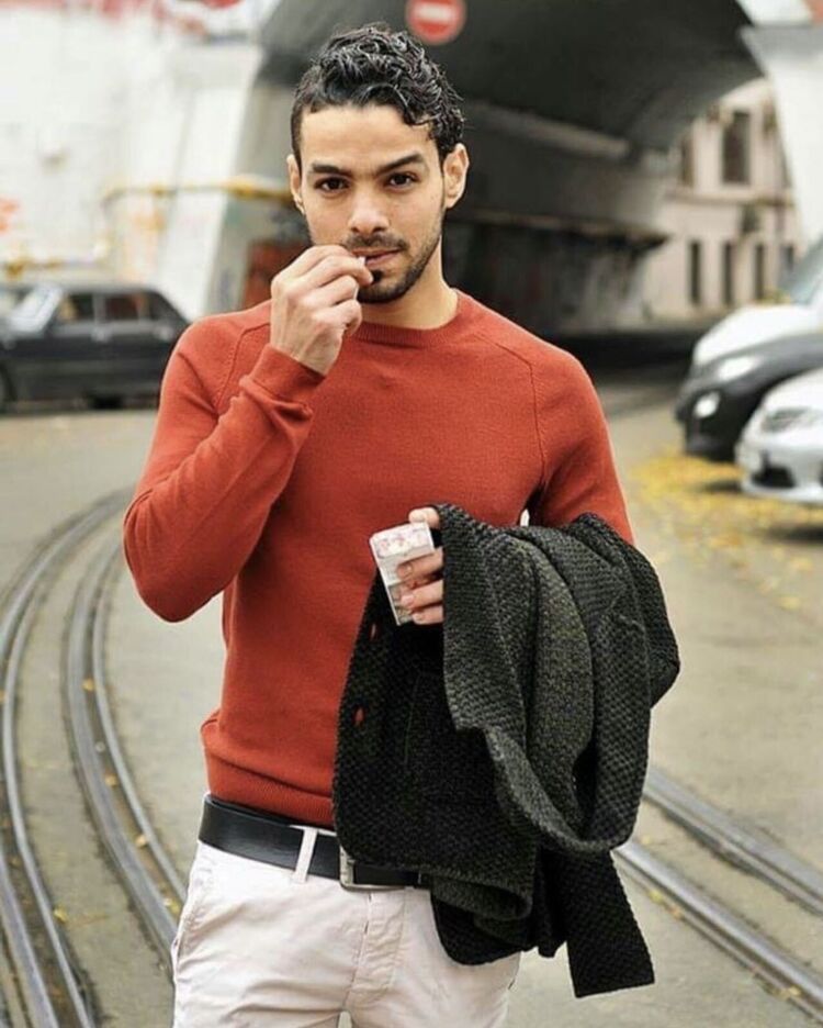  ,   Ahmed, 33 ,   ,   
