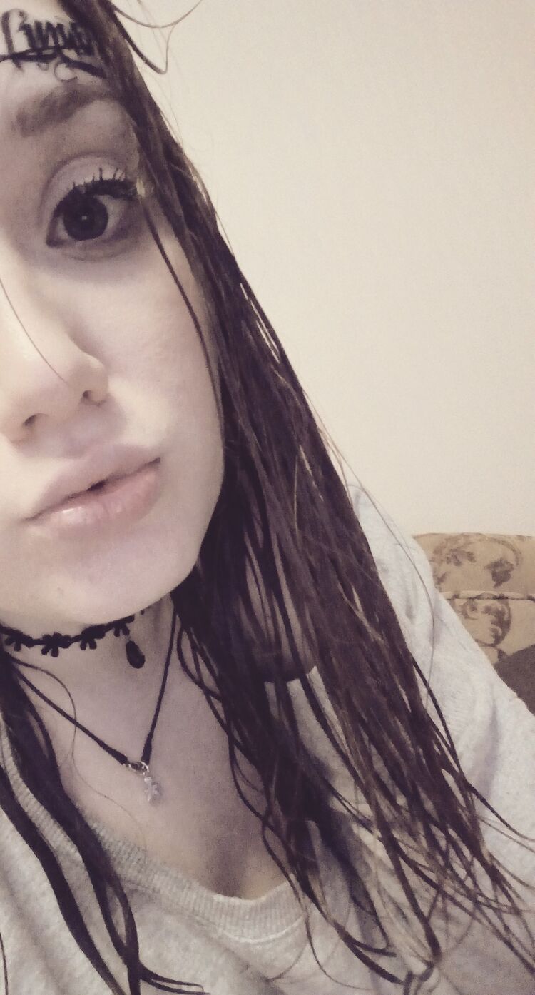  26233430  Lina, 32 ,    