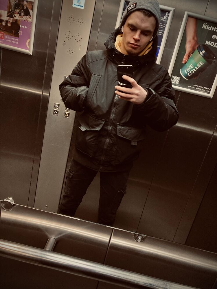  32713440  , 24 ,    