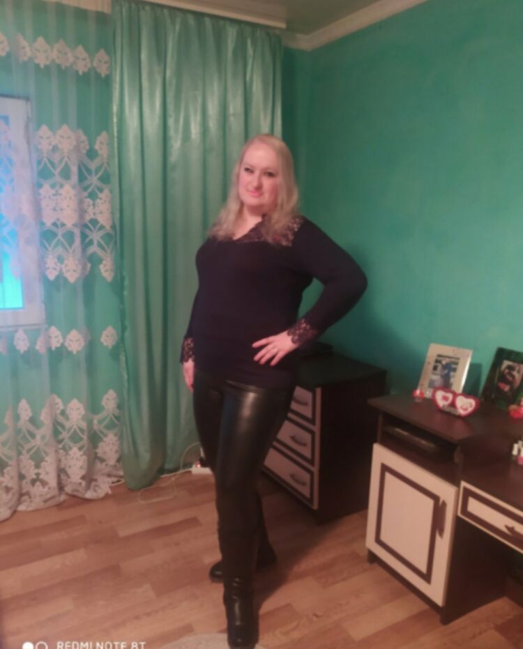  49617690  , 44 ,    Chomutov