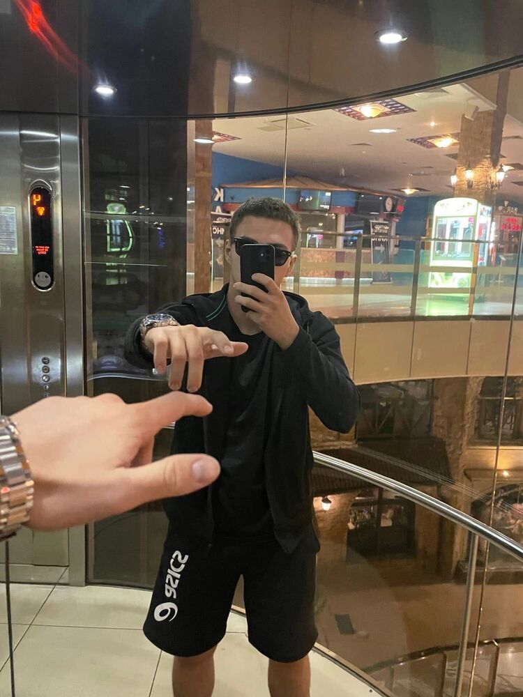  36485970  , 22 ,    