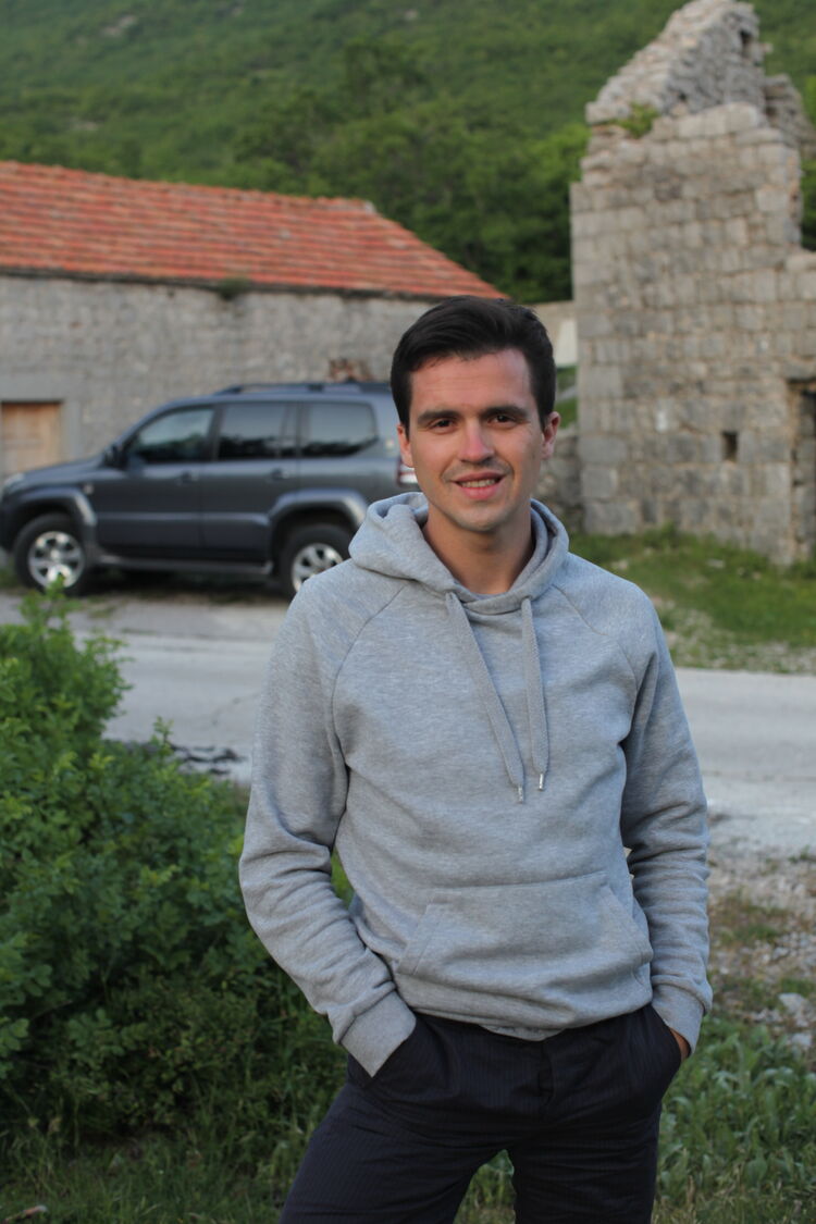 ���� 38644040 ������� ������, 47 ���, ���� ���������� � ������