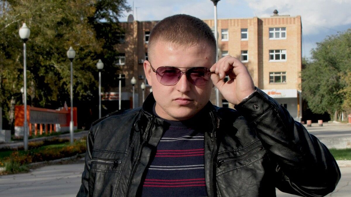  8025870  Dmitriy, 36 ,    