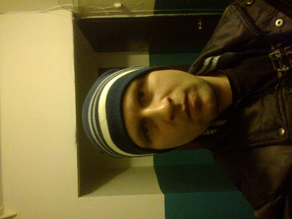  4107290  Maksim, 37 ,    