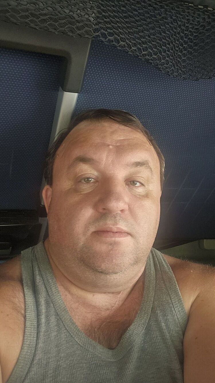  46413500  Oleksandr, 51 ,    
