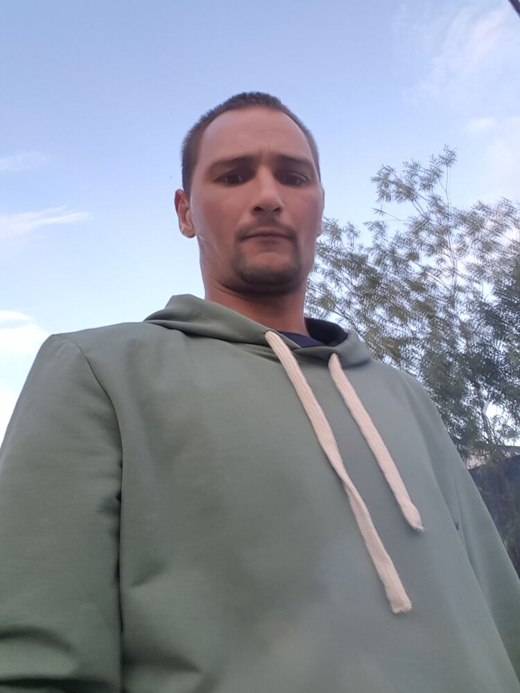  ,   Ը, 37 ,   ,   