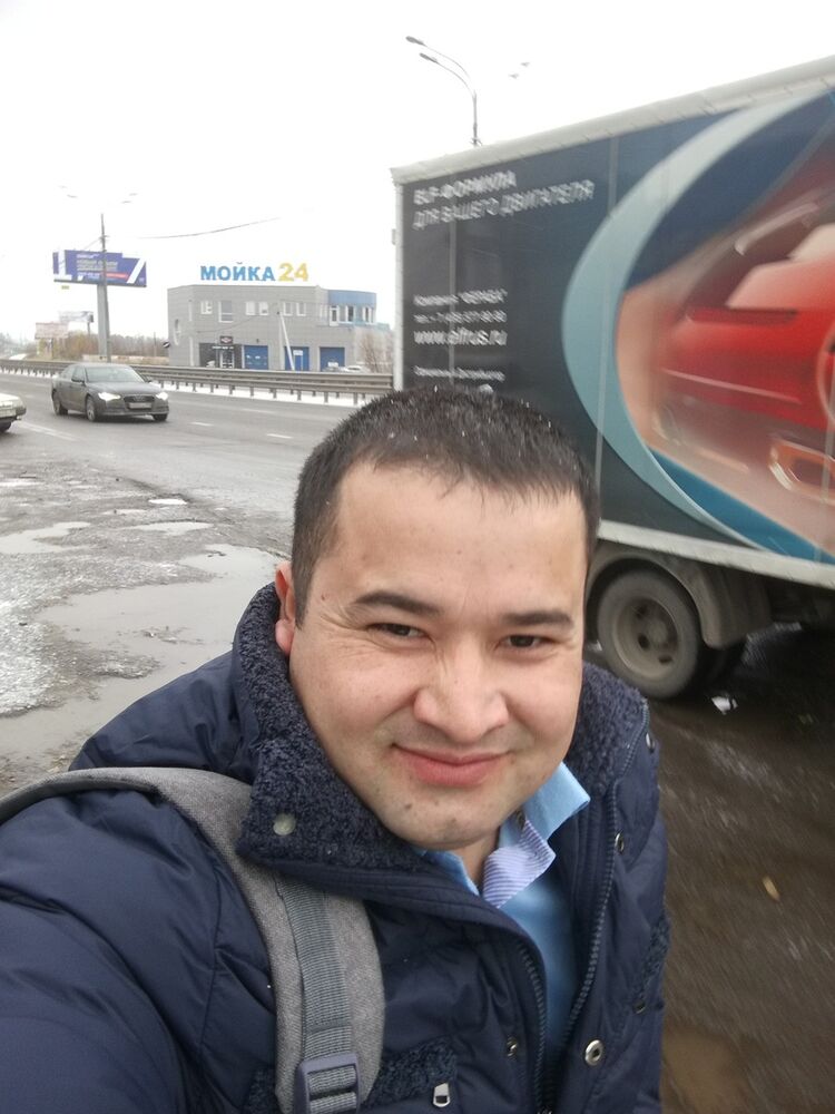 ,   Akbar S, 36 ,   