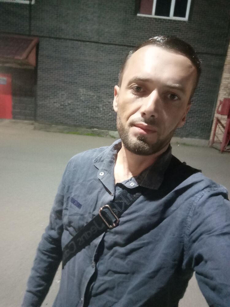  35278070  , 32 ,    