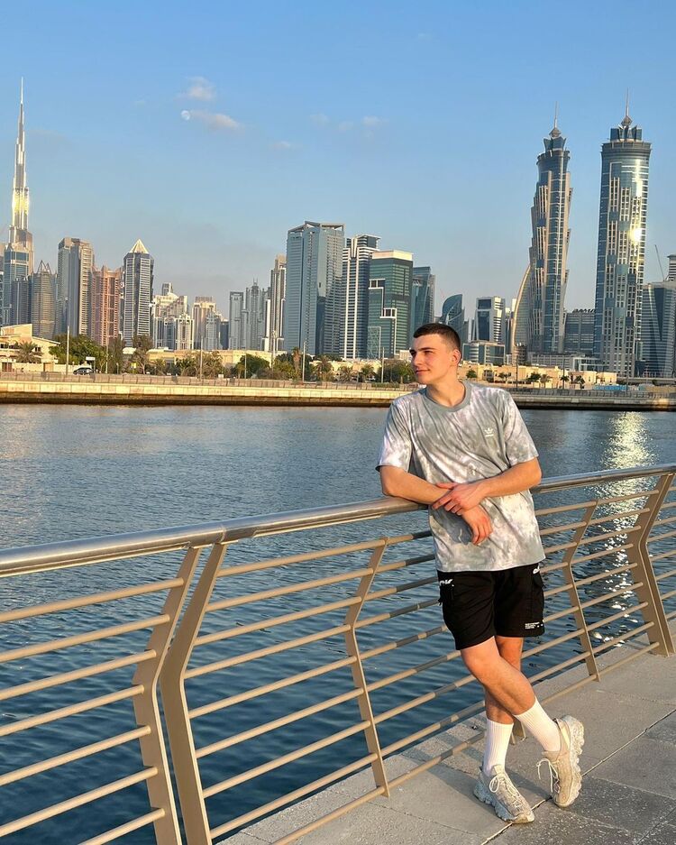 ���� 37164180 ����� ���������, 24 ����, ���� ���������� � ������