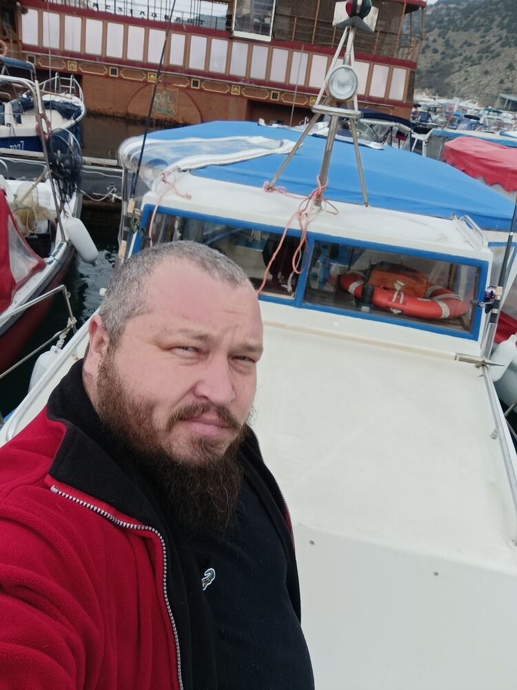  48055430  , 39 ,    