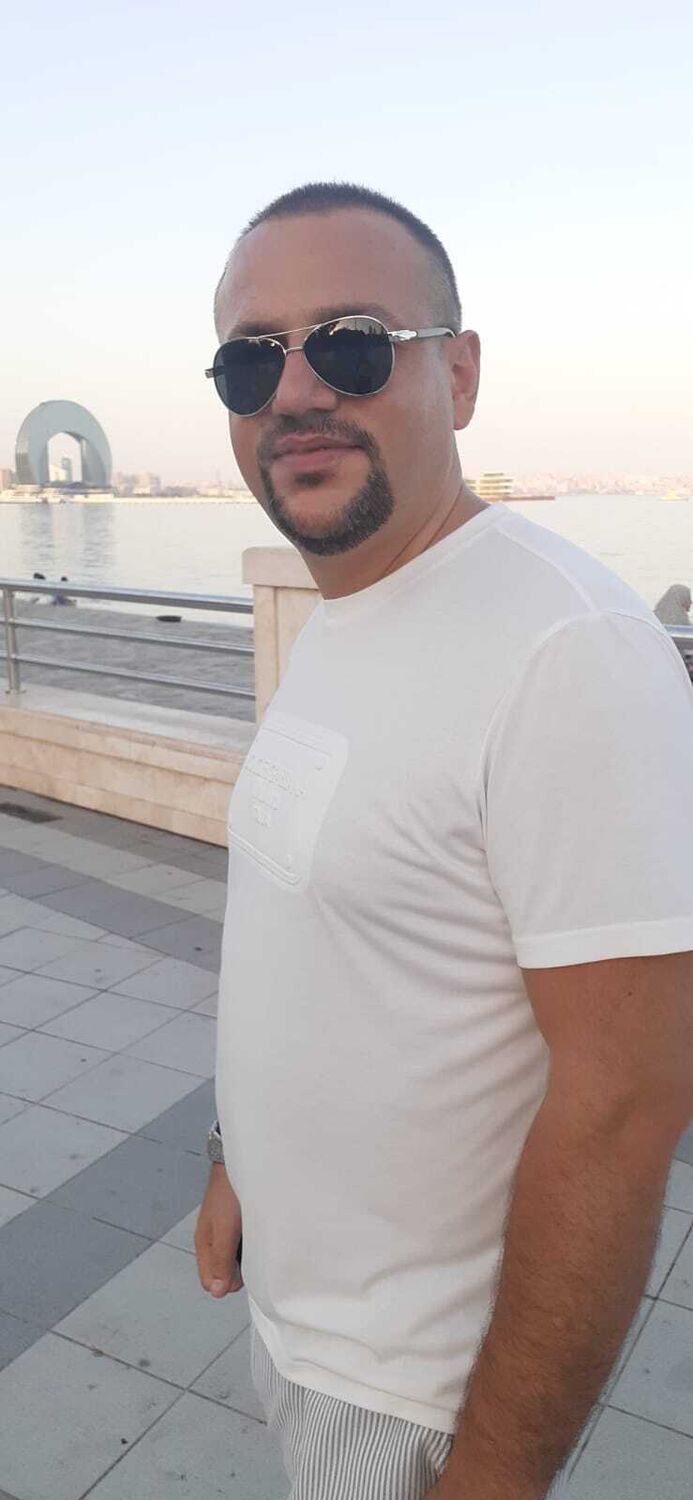  47738700  Rawad, 39 ,    