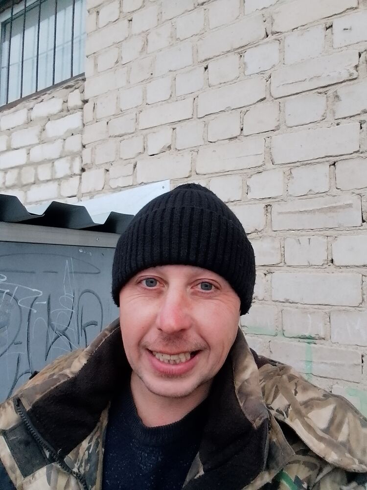  50234230  , 38 ,    -