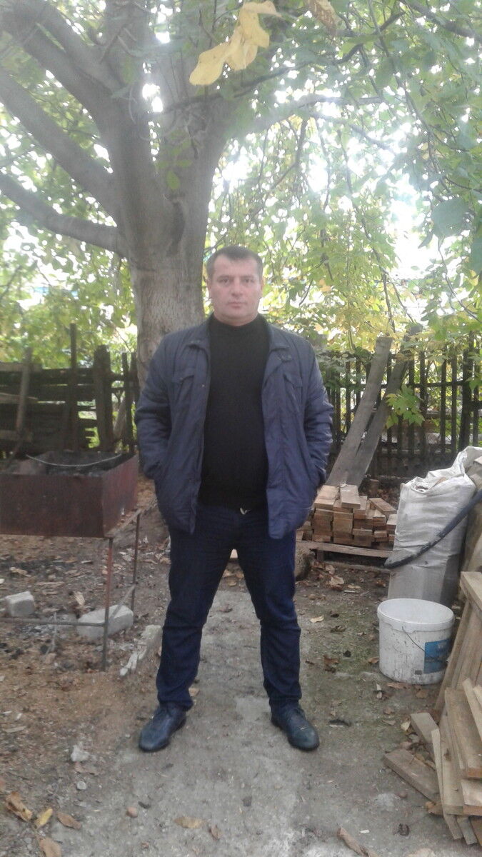  14686380  Ruslan, 44 ,    
