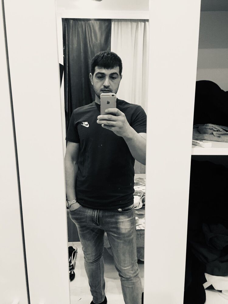  27953440  , 32 ,    