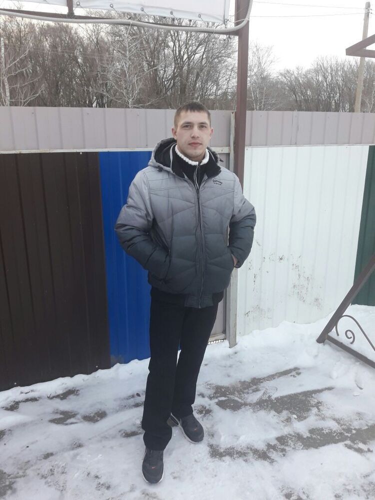 8898870  , 34 ,    