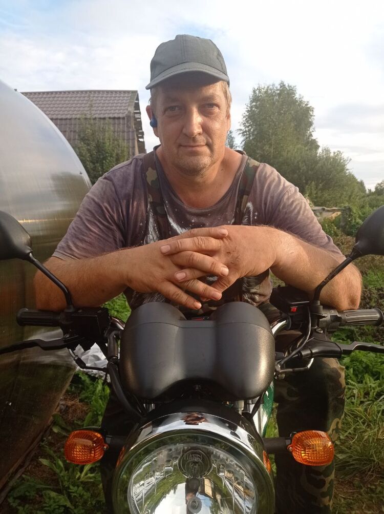  44901710  , 51 ,    -