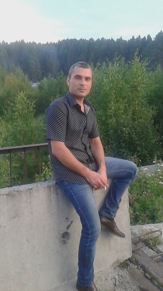  6545730  Slava, 44 ,     