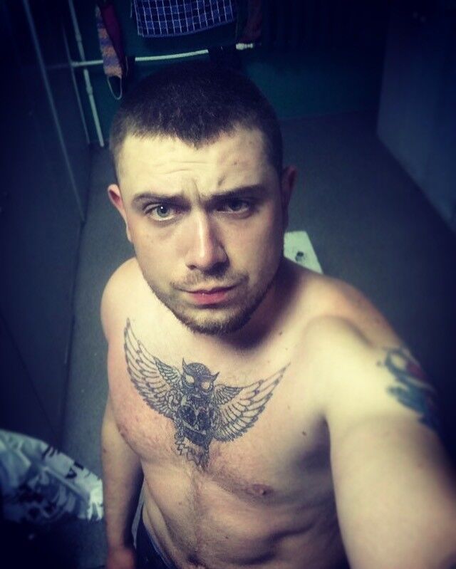  9081470  , 76 ,    