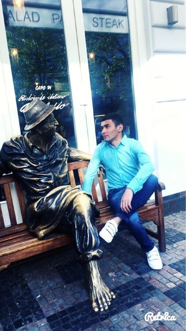  Praha,   AMIRXAN, 32 ,   ,   , c 