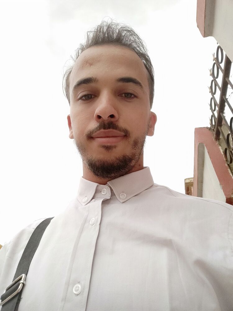  Oued Sly,   Youcef, 26 ,   ,   , c , 