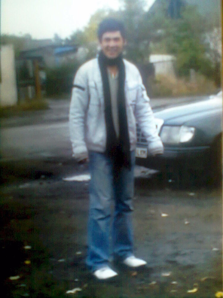  ,   Erik, 39 ,   ,   , c 