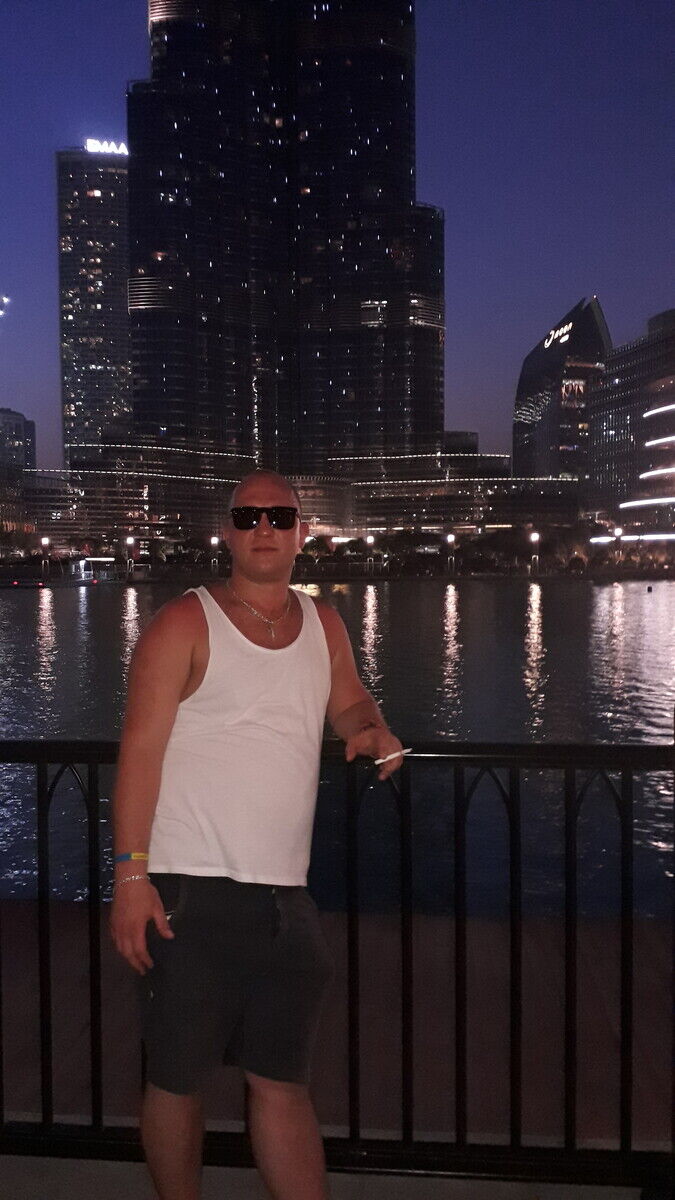  21349140  Ivan, 36 ,    