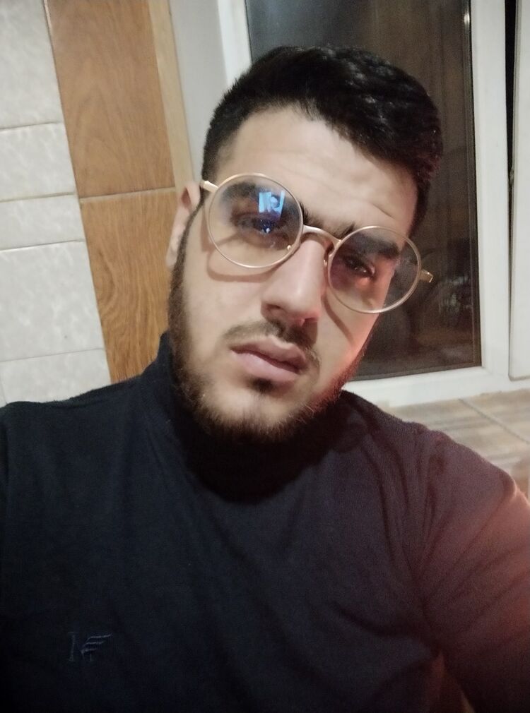  18131270  , 28 ,    