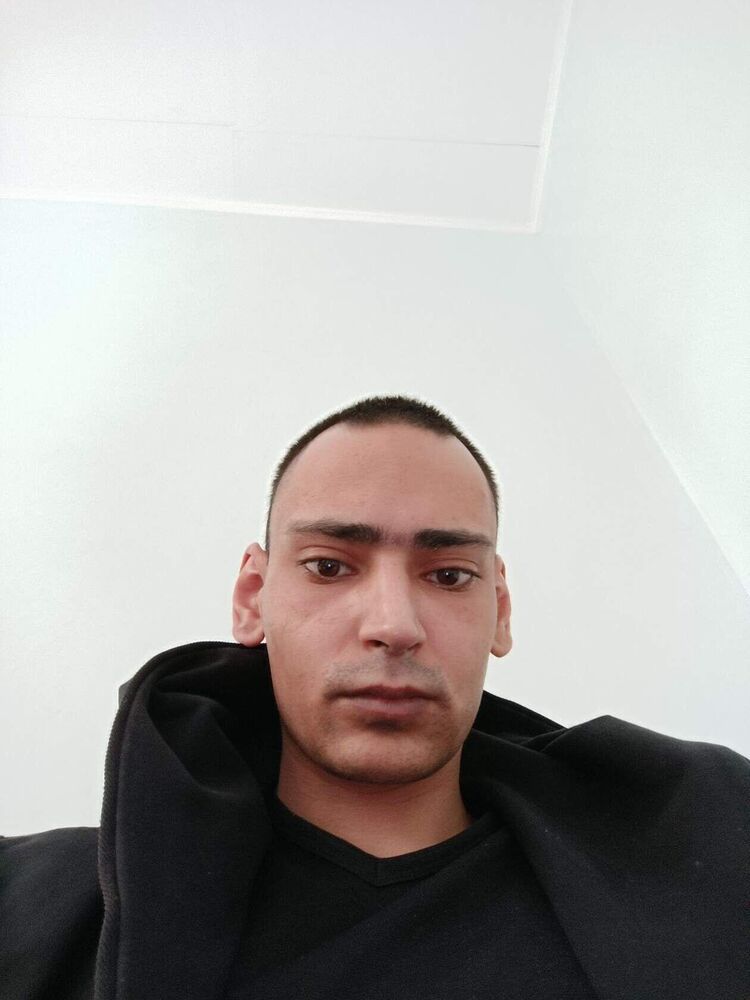  47286340  , 28 ,    