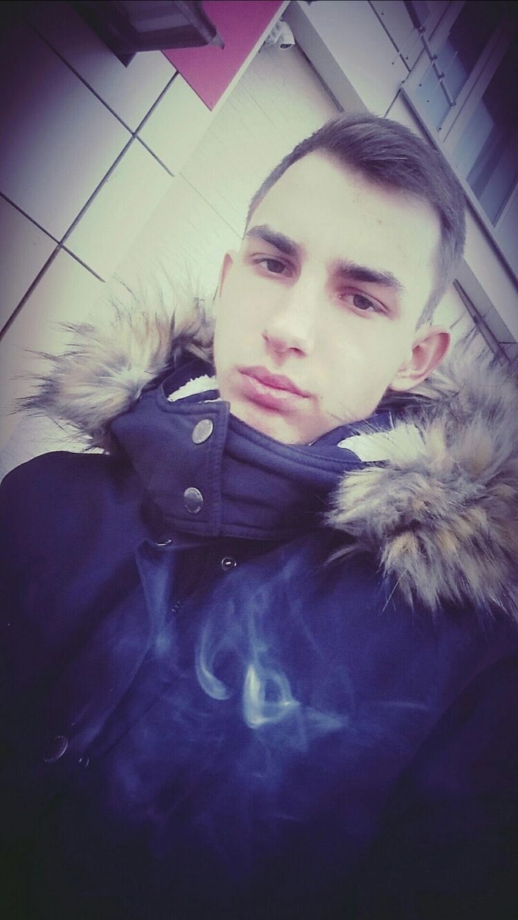  41013780  Vladimir, 28 ,    -