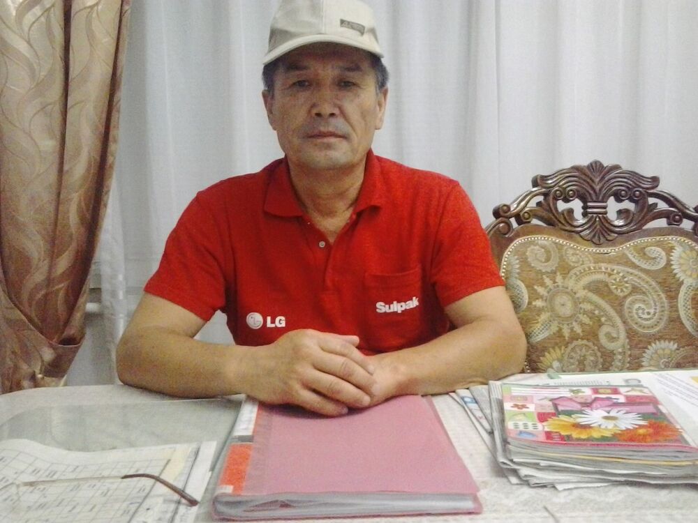  4062680  Marat, 65 ,    