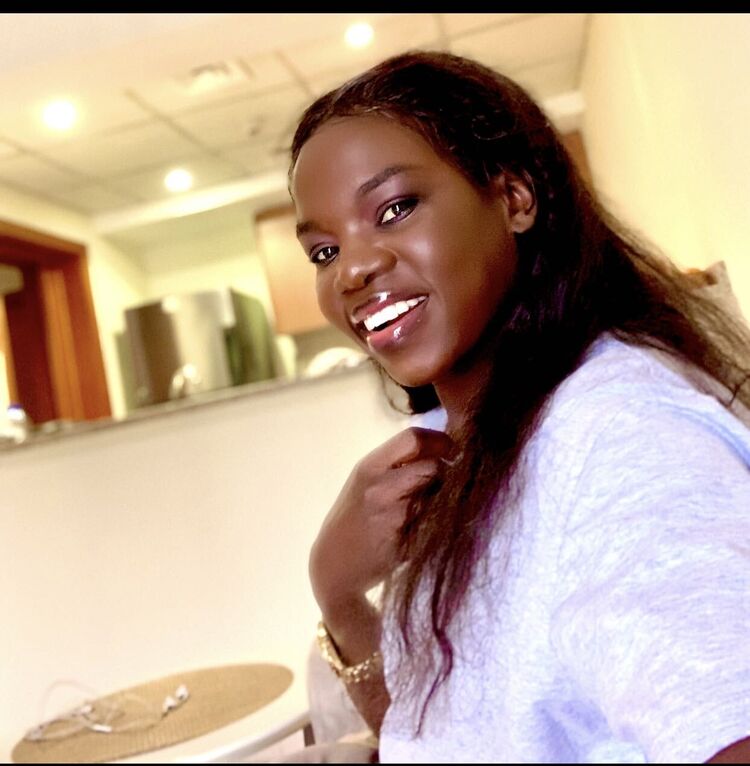  ,   Precious, 29 ,   ,   , c , 