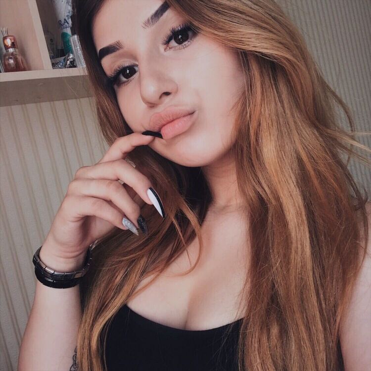 ���� 25698790 ������� ��������, 35 ���, ���� ���������� � ������������