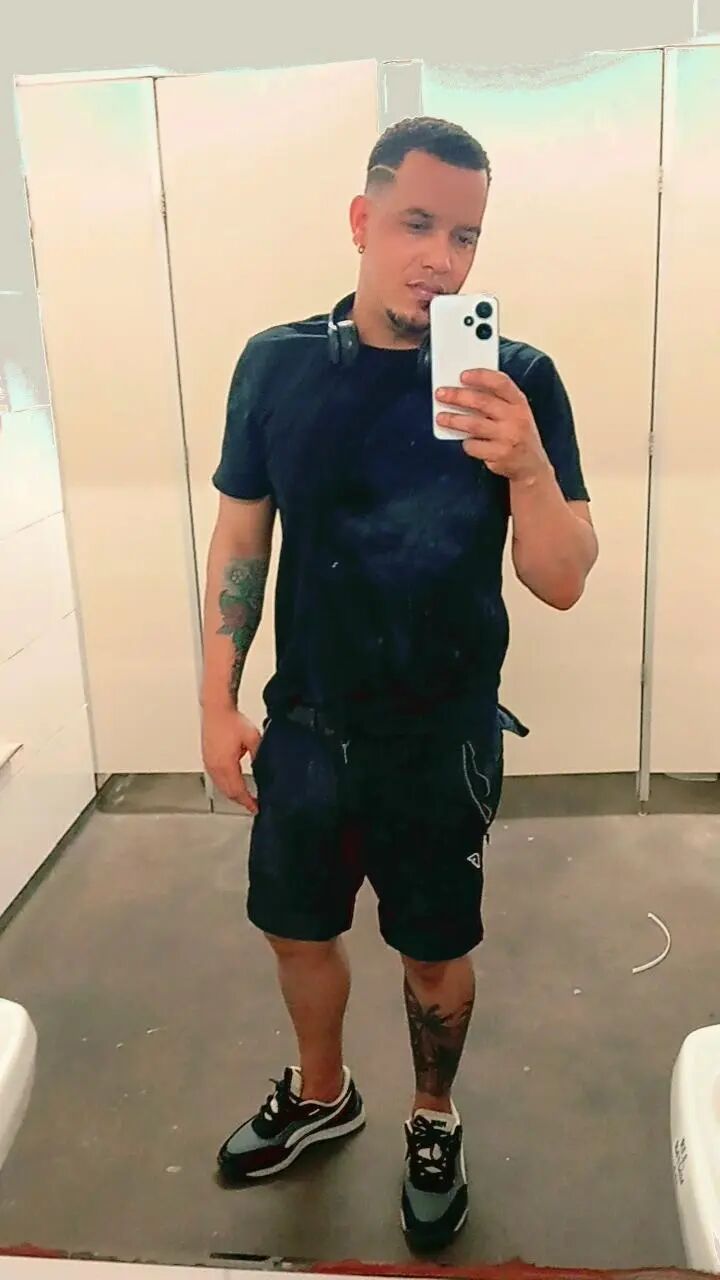  ,   Yoandri, 34 ,   ,   