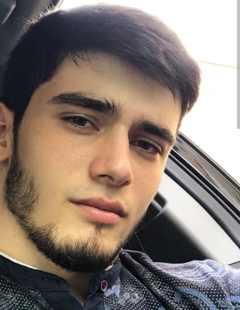  35895470  , 23 ,    