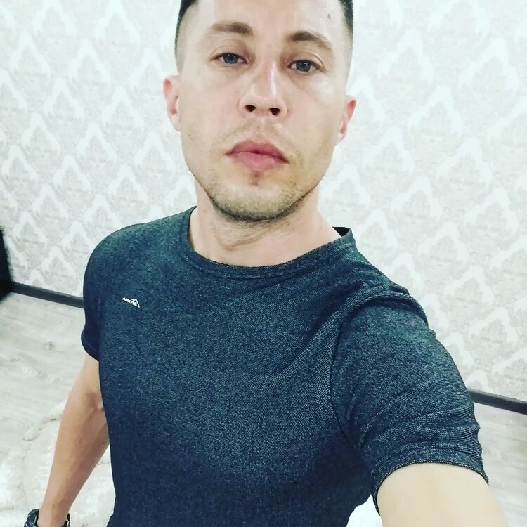  27863210  , 37 ,    