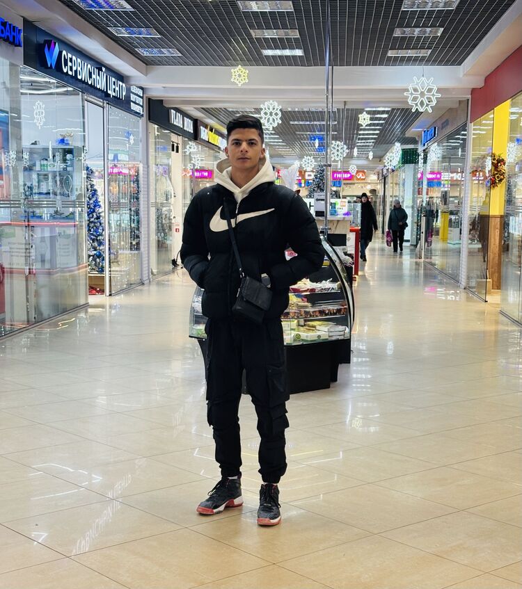  47983770  Raed, 21 ,    