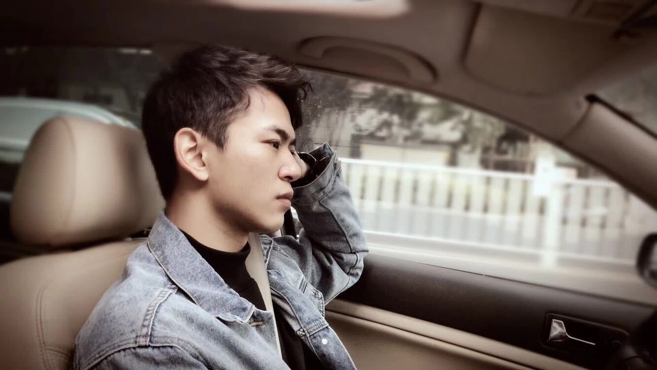  44663400  Long, 33 ,    