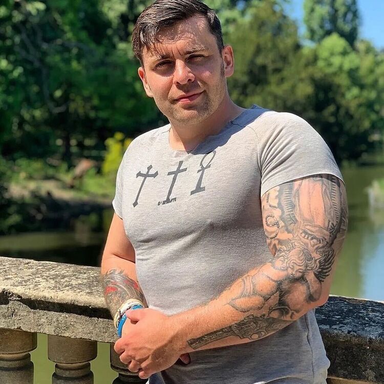  48363220  Elliot James, 46 ,    Arizona City