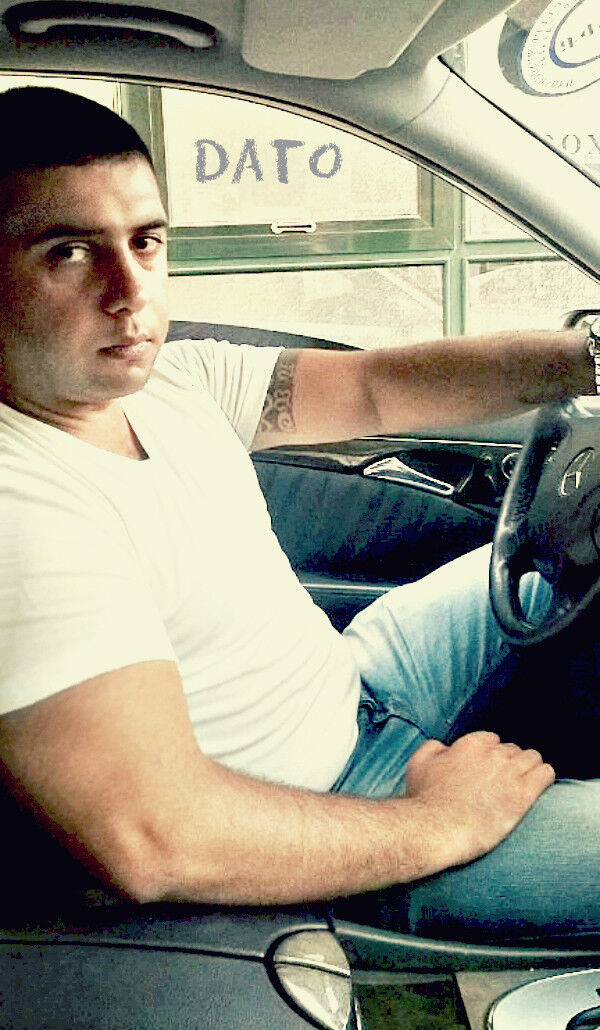  ,   David, 39 ,   ,   , c , 