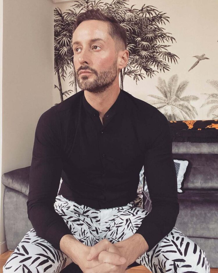 ���� 49757040 ������� ����, 40 ���, ���� ���������� � ����������