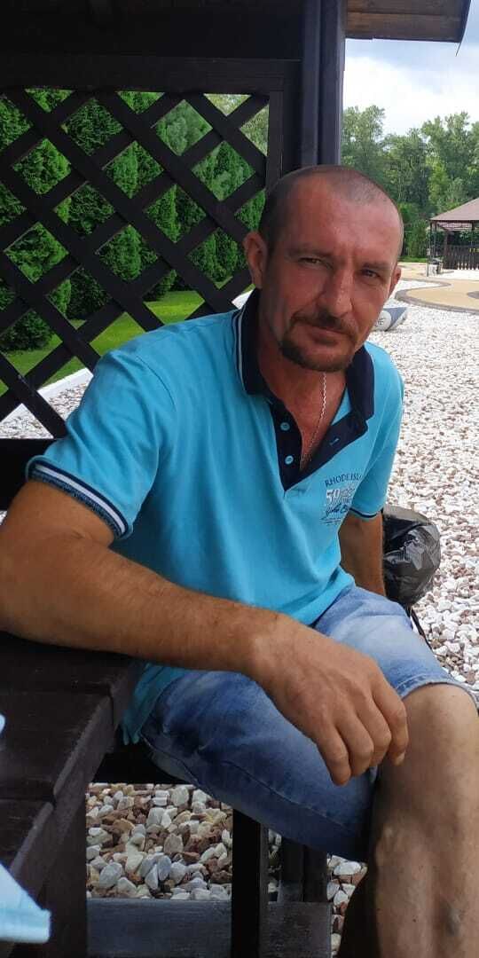  28214890  Vladimir, 44 ,    