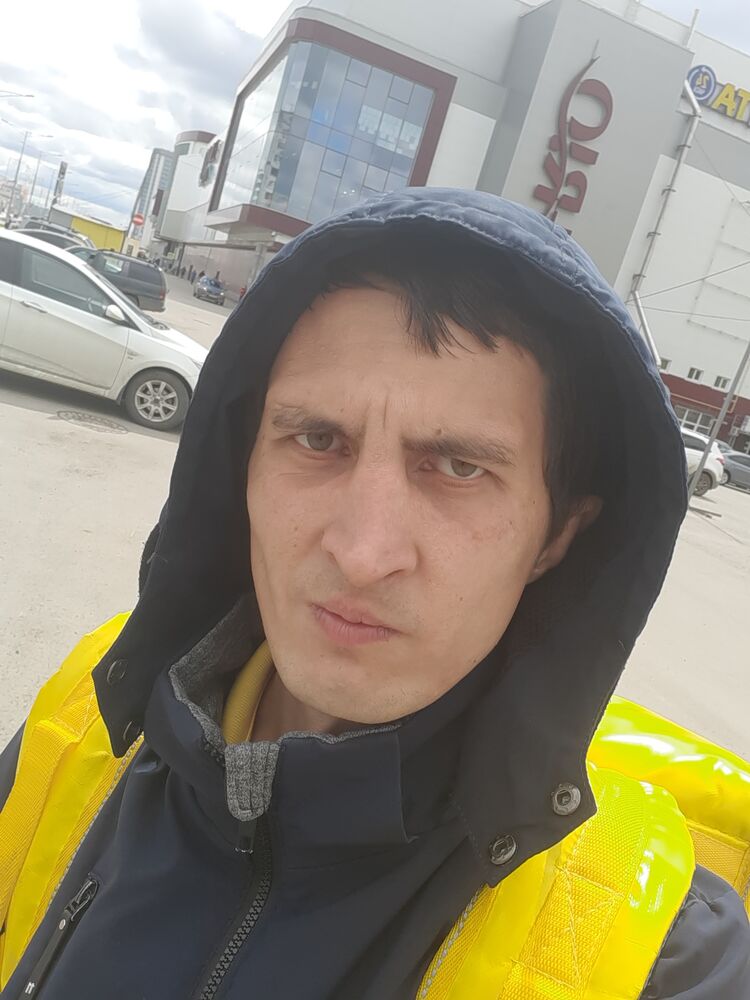 30595430  , 33 ,    