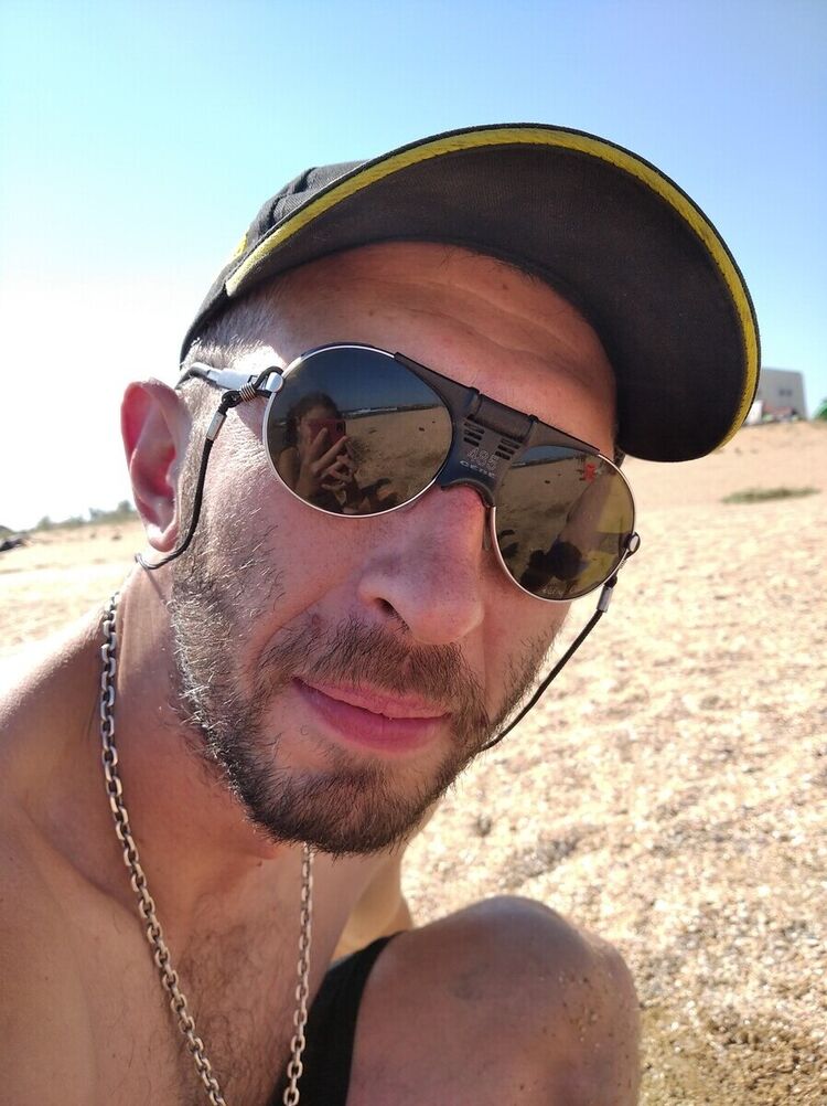  20804130  Savas, 42 ,    