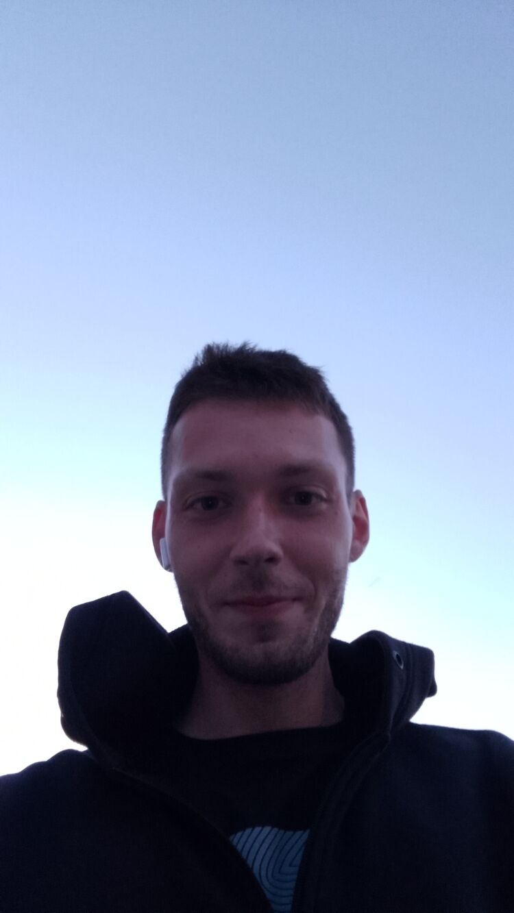  44081690  , 32 ,    